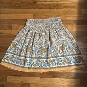 Beautiful print skirt